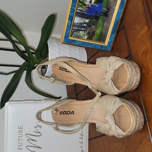 🅴 Soda 4" Espadrille Wrapped Cork Wedge Open-Toe Bow Accent Ankle Strap - Picture 3 of 14